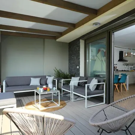 Vitorlas Apartman Zamardi